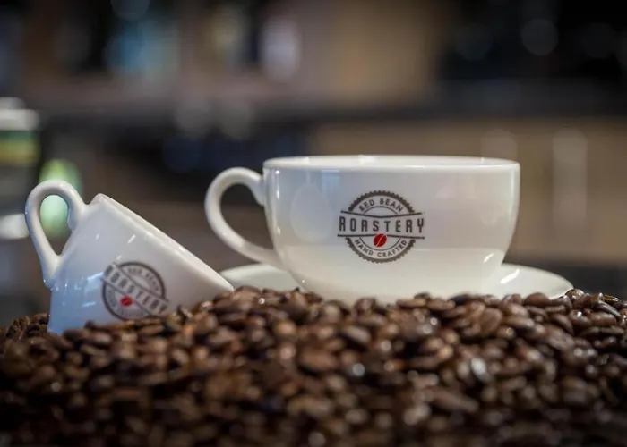 The Samuel Hotel, Centre